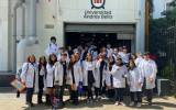 Academia de BioCiencias del TDG Lo Prado vive sesión experimental en la Universidad Andrés Bello