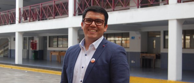 Julio Valdebenito, profesor y ex alumno del TDG Lo Prado: 