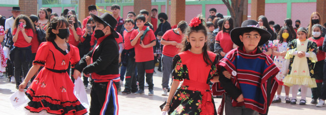 CS Quilicura realiza acto de celebración de Fiestas Patrias con concursos, bailes y juegos típicos