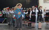 TDG El Bosque celebra a Latinoamericana con muestra de bailes y gastronomía típica de la región