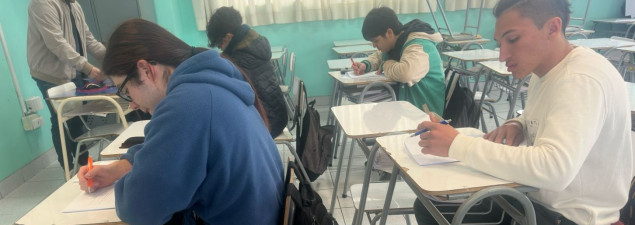 Estudiantes de 3° y 4° medio del CS La Florida preparan la PAES con ensayo dirigido por Cpech