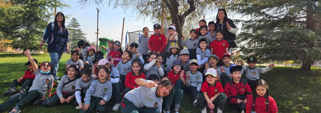 Estudiantes de 1° básico del CS Emprendedores viven salida pedagógica al Pueblito Las Vizcachas