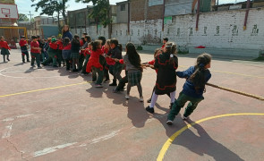 Recreo con juegos típicos - CS La Florida