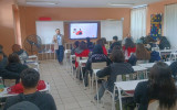 Estudiantes de 3º y 4º Medio del CS Emprendedores participan en charla sobre Educación Financiera