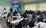 Programa Futuros Talentos: Estudiantes de 4° medio del CS La Florida participan en charla sobre toma de decisiones