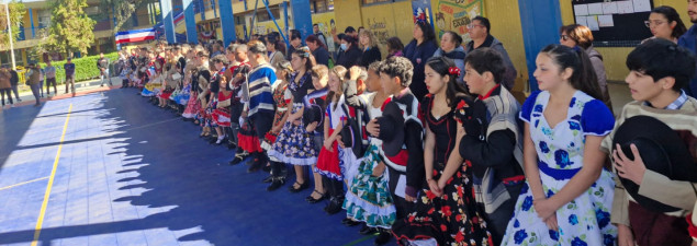 CS Emprendedores participa en encuentro folclórico de cueca de San Bernardo