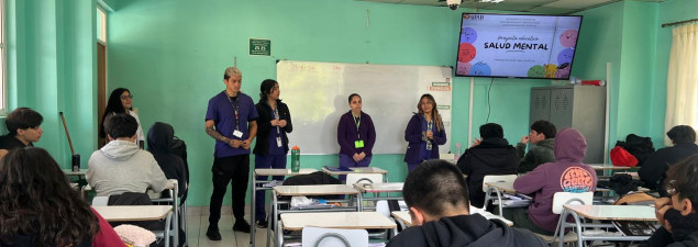 Estudiantes de 4° medio del CS La Florida participan en charla sobre alimentación saludable y manejo del estrés frente a PAES