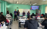 Estudiantes de 4° medio del CS La Florida participan en charla sobre alimentación saludable y manejo del estrés frente a PAES