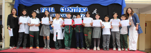 Tres colegios de Red Crecemos participan en Feria de Ciencias organizada por el CS Pudahuel