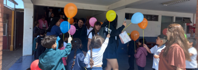 Estudiantes de 4° medio del TDG Lo Prado son despedidos con actividades junto a toda la comunidad educativa