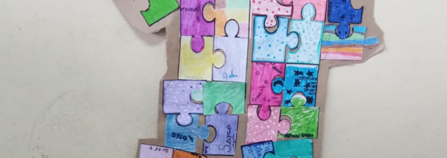 Pulseras Azules y Piezas de Rompecabezas: Una Semana para Fomentar la Inclusión en la Escuela Pulseras Azules y Piezas de Rompecabezas: Una Semana para Fomentar la Inclusión en la Escuela
