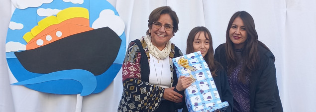 Liceo Dagoberto Godoy de Lo Prado Celebra el Mes de Mayo con Acto Cívico Liceo Dagoberto Godoy de Lo Prado Celebra el Mes de Mayo con Acto Cívico