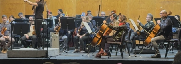 Estudiantes de II° Medio asisten a concierto educativo en el Teatro California