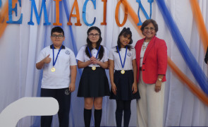 Colegio Dagoberto Godoy N°3 realizó su Ceremonia de Premiación Anual 2025