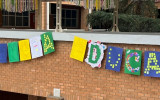 Comunidad del Colegio Santiago La Florida celebró el Día de la Convivencia Educativa con jornada de colores y valores